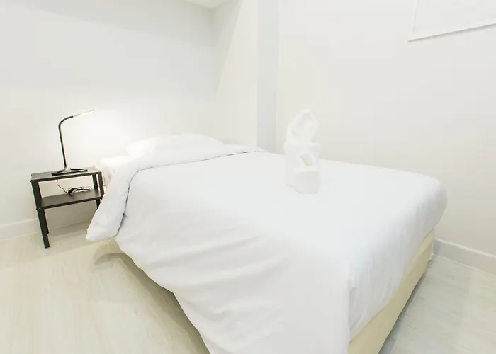 Metro Hotel 3*