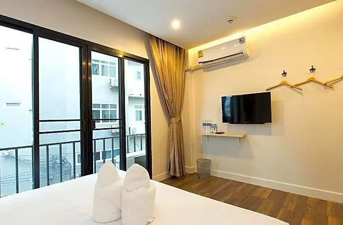 Metro Hotel Bangkok