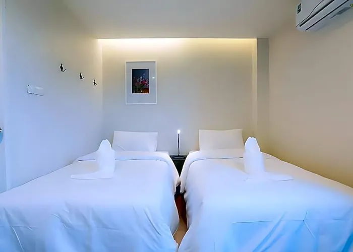Metro Hotel 3*